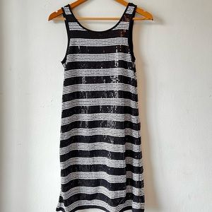 Sequin black & white zip up dress!